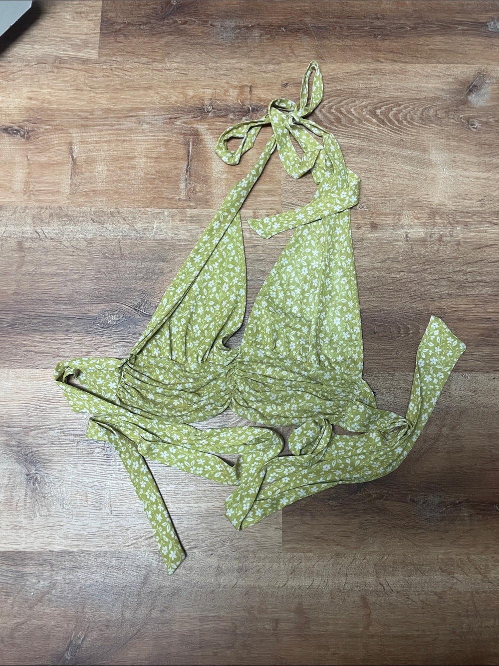RESA/Salty Blonde halter top